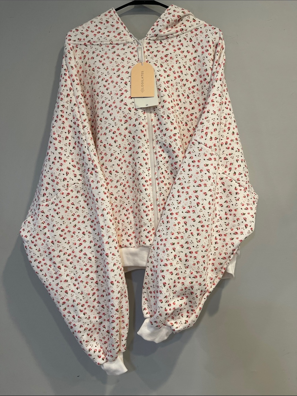 NWT Blogilates Women's Marshmallow Full Zip Hooded Sweatshirt, 2X - Cream Floral - Picture 9 of 12